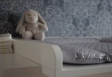 Deur babykamer open of dicht laten ’s nachts? Deur open of dicht op de babykamer?