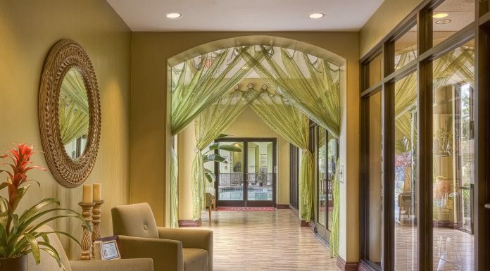 Hoe benut je de beperkte ruimte in je woonhal optimaal? Woonhal